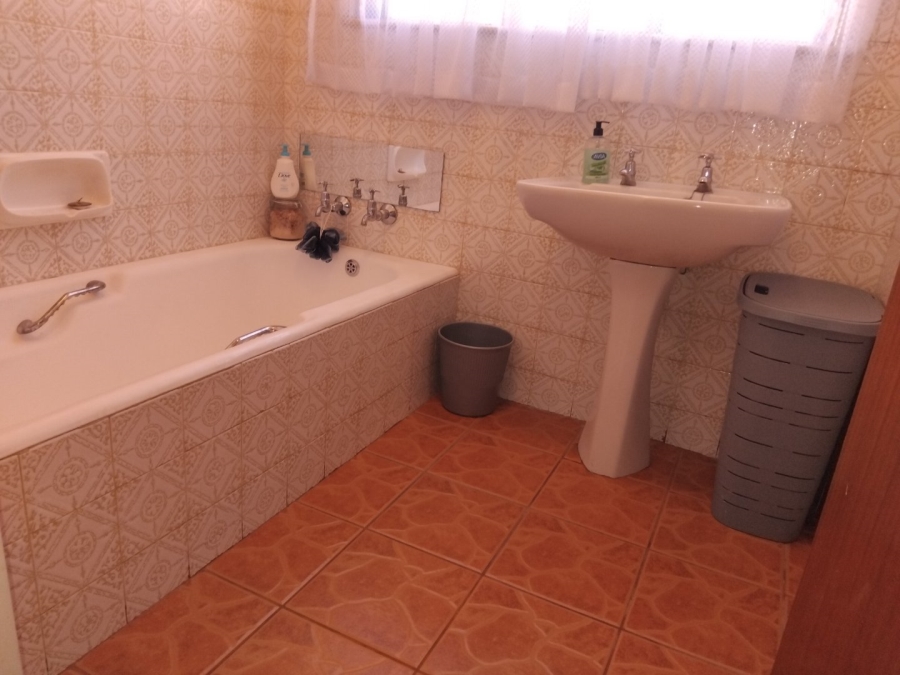 3 Bedroom Property for Sale in Meiringspark Ext 2 North West